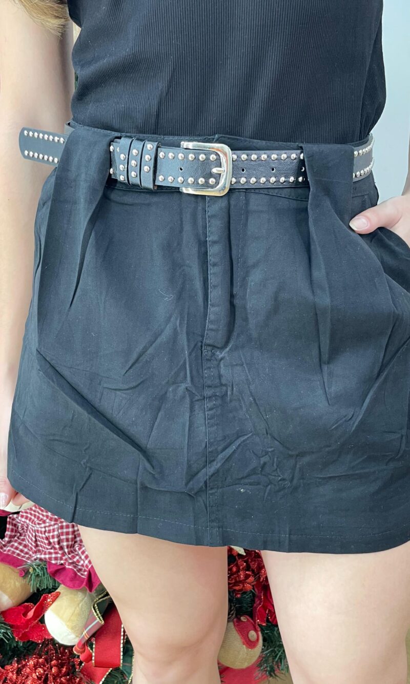 short saia mavi preto