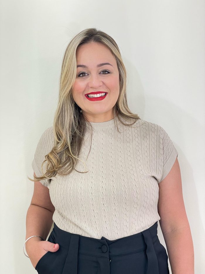 blusa plus brenda caqui blusa plus brenda caqui