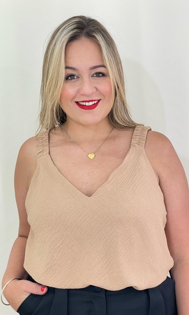 blusa plus raiane bege escuro