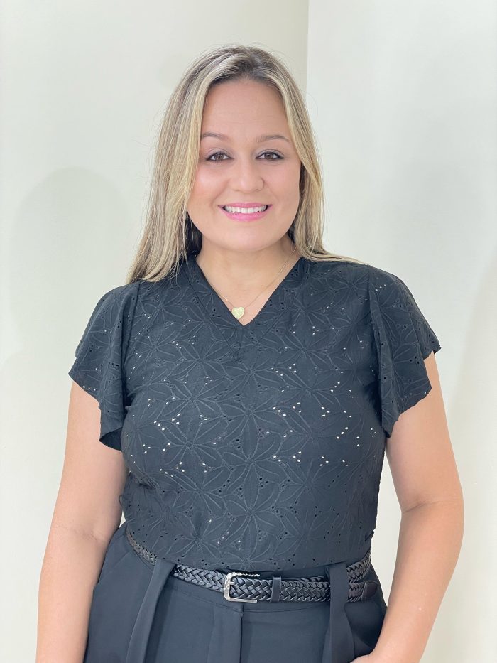 blusa plus suzana preta blusa plus suzana preta