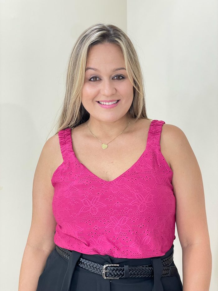 regata plus júnia rosa regata plus júnia rosa