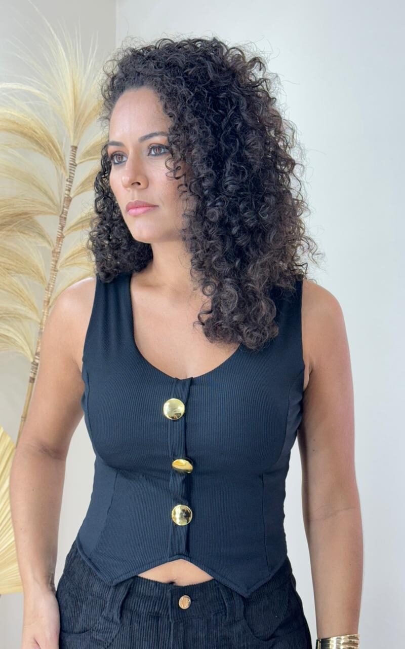 cropped yarumi