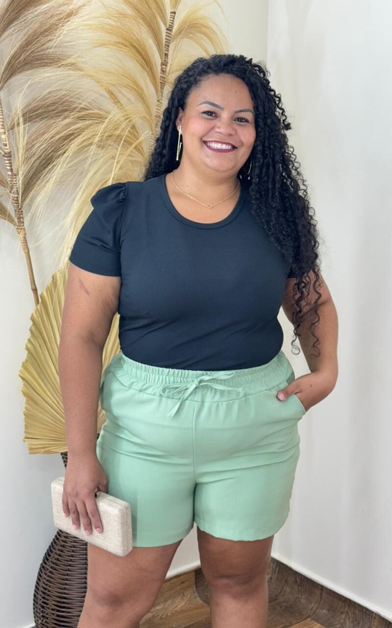 short plus size elenya