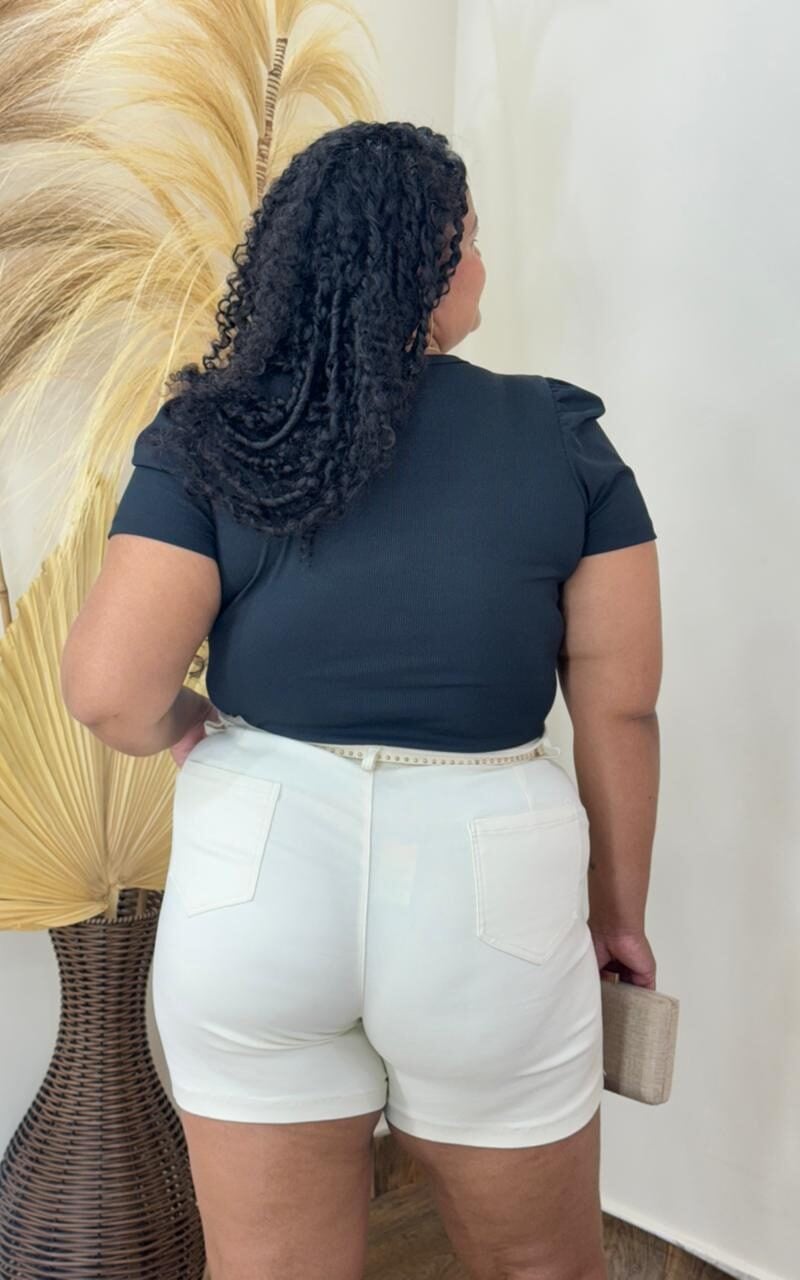 short saia plus size lyssandra